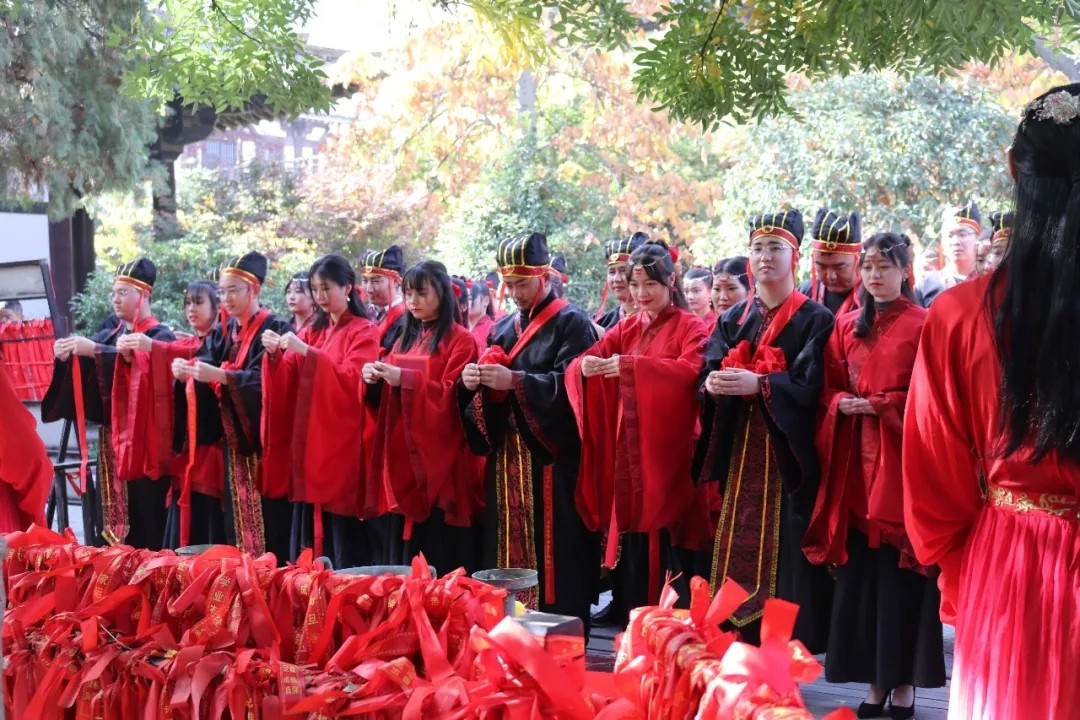 爱在古城，情定西楚，千年楚礼传颂古今爱情(图2)